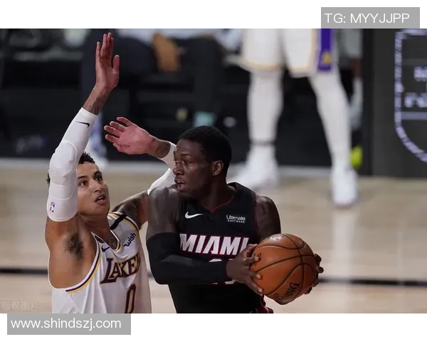 上海篮球队战术变革引发热议球迷热议新打法与球队未来发展方向