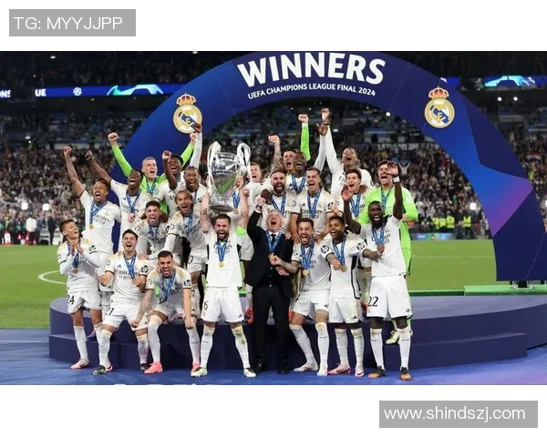 1984年出生的足球明星们的辉煌历程与传奇故事