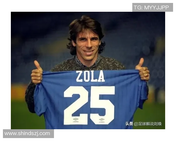 足球明星独特理发过程揭秘从球场到时尚潮流的华丽转变